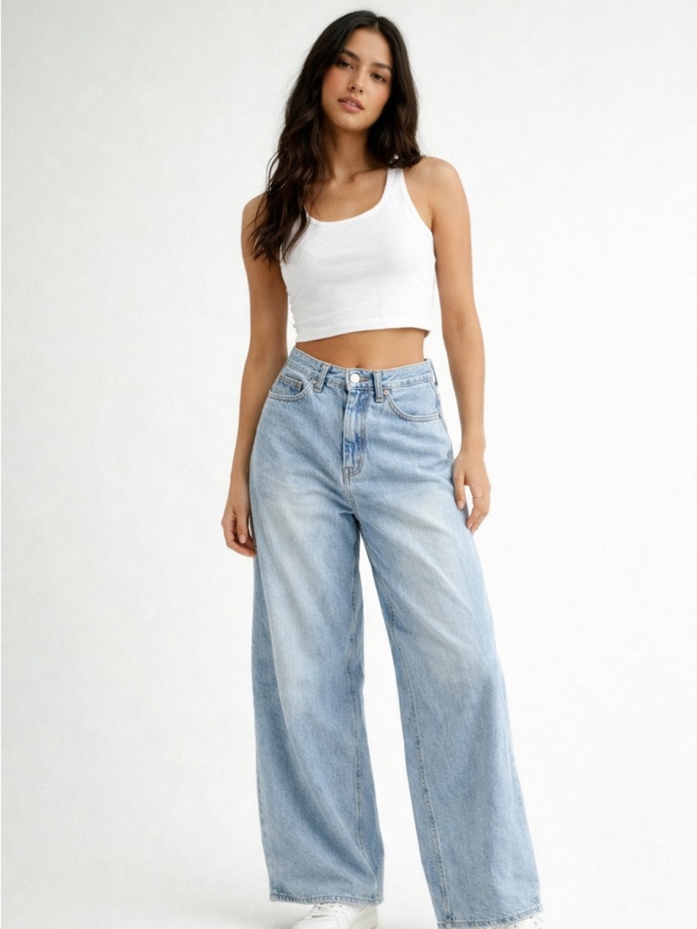 BYDStandard Wide Leg Jeans – Light Wash – Size (Fits Like M/28–29)